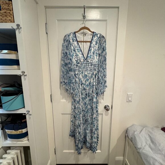 Alice + Olivia Sion Sunburst Maxi Dress Blue - Picture 4 of 15